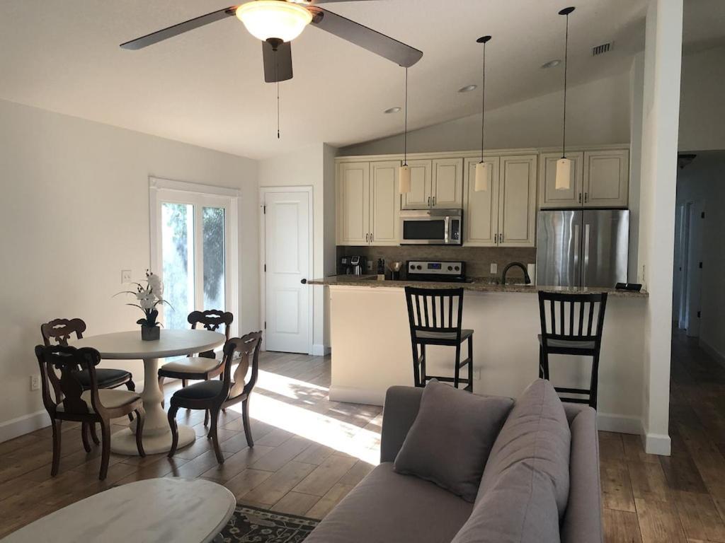 Modern, Upscale, And New Blue Bungalow In The Heart Of Downtown St Augustine St. Augustine Exterior foto