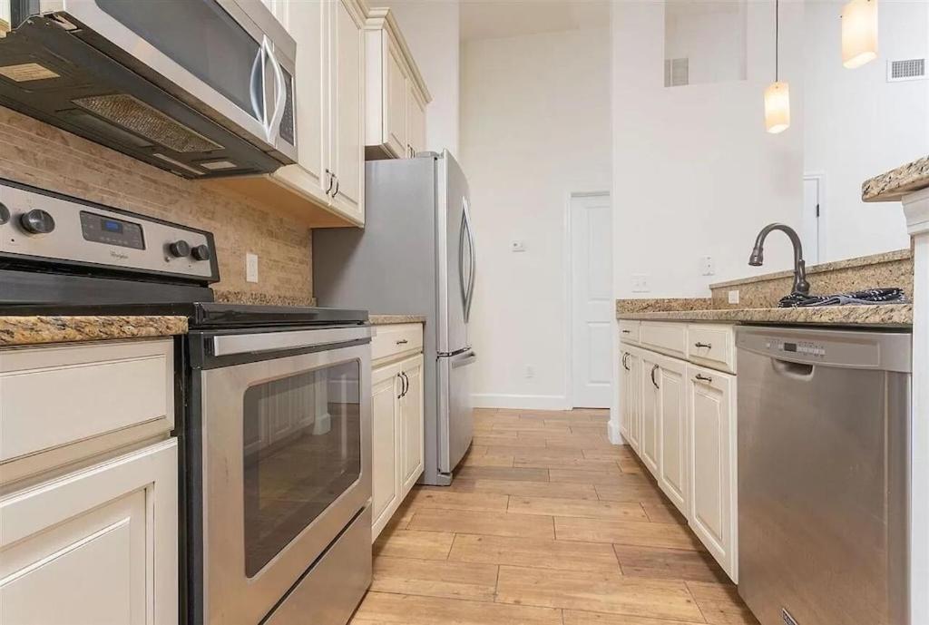Modern, Upscale, And New Blue Bungalow In The Heart Of Downtown St Augustine St. Augustine Exterior foto